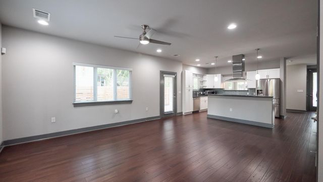 2009 Uphill LN B, Austin, TX 78741