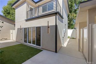 7702 Lasaine Avenue, Northridge, CA 91325
