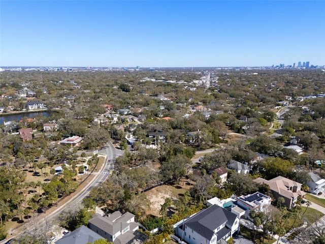 4628 W BAY TO BAY BOULEVARD, Tampa, FL 33629