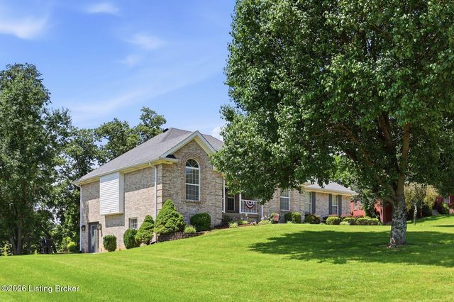 242 Kingswood Ct, Taylorsville, KY 40071