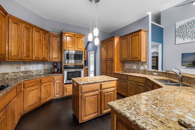 12415 Winding Branch, San Antonio, TX 78230