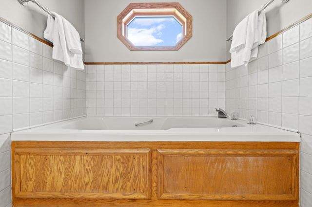5785 Turtle Lake Road, Shoreview, MN 55126