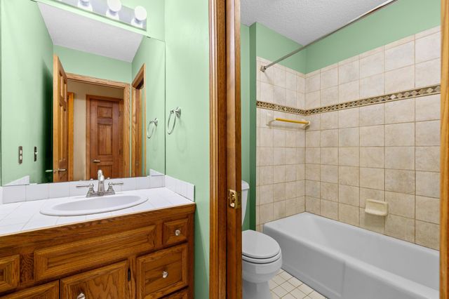 5785 Turtle Lake Road, Shoreview, MN 55126