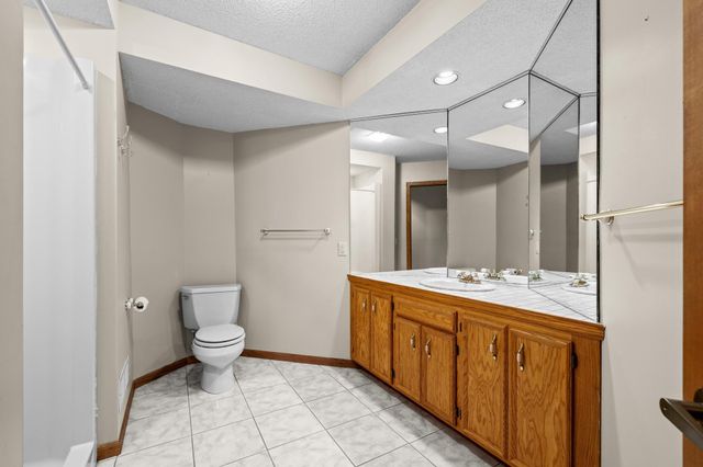5785 Turtle Lake Road, Shoreview, MN 55126