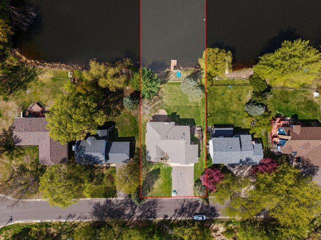 5785 Turtle Lake Road, Shoreview, MN 55126