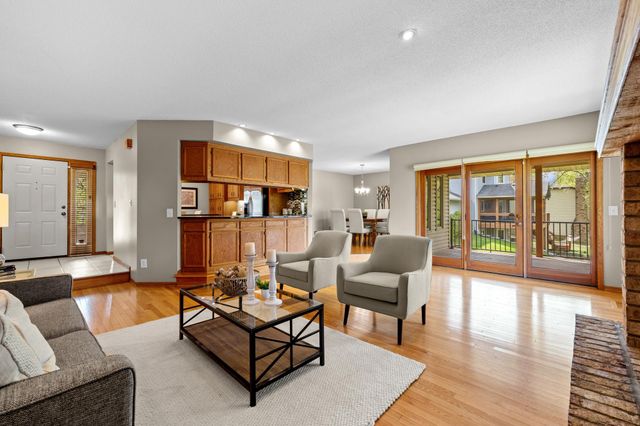 5785 Turtle Lake Road, Shoreview, MN 55126