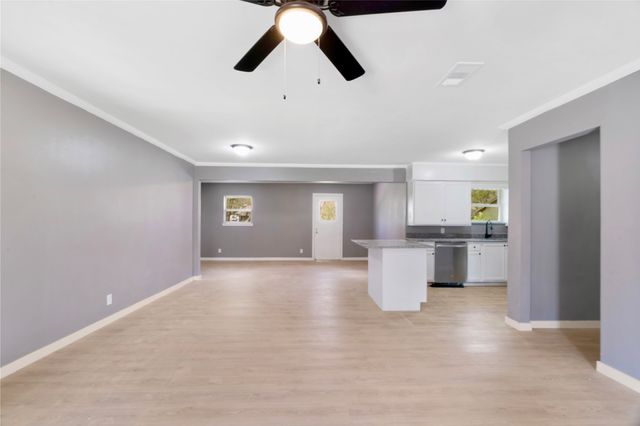 2121 Cedar Street, Paris, TX 75460