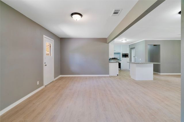 2121 Cedar Street, Paris, TX 75460