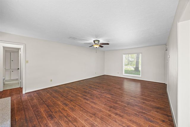 11904 N Blackjack Oak Circle, The Woodlands, TX 77380