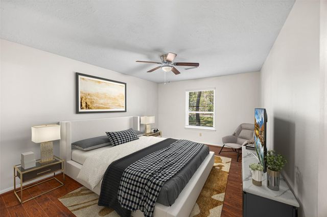 11904 N Blackjack Oak Circle, The Woodlands, TX 77380