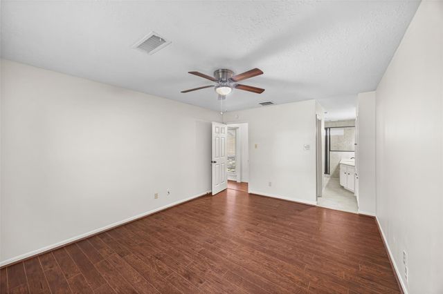 11904 N Blackjack Oak Circle, The Woodlands, TX 77380