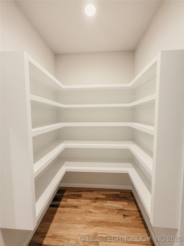 14243 S College Avenue, Bixby, OK 74008