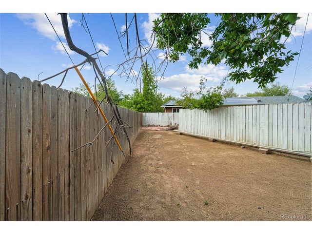 14990 E 10th Ave, Aurora, CO 80011