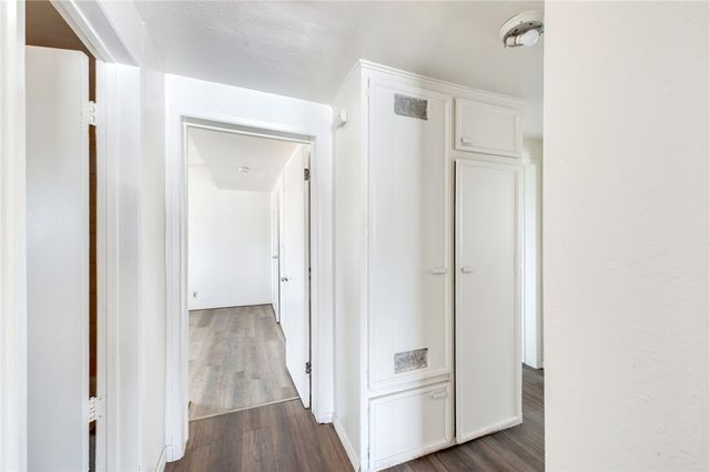 254 W 83rd Street, Los Angeles, CA 90003
