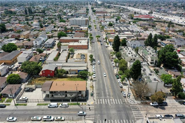 254 W 83rd Street, Los Angeles, CA 90003