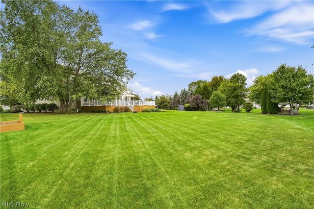27212 Perry Circle, Olmsted Twp, OH 44138