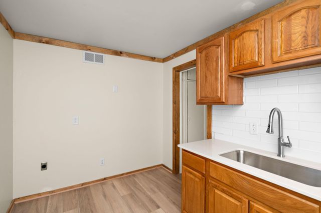 805 4th Street SW, Willmar, MN 56201