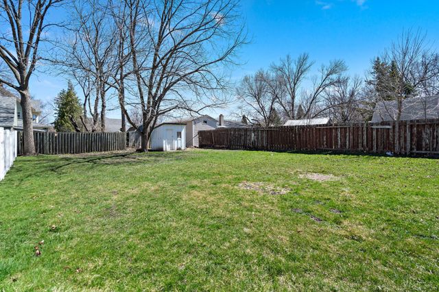 805 4th Street SW, Willmar, MN 56201
