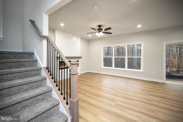 9388 HOMESTEAD PL, King George, VA 22485