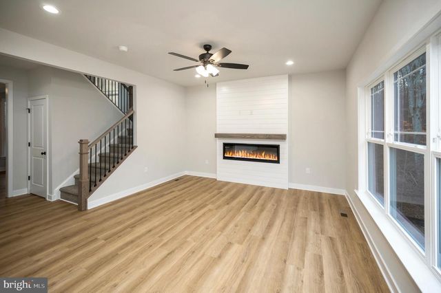 9388 HOMESTEAD PL, King George, VA 22485