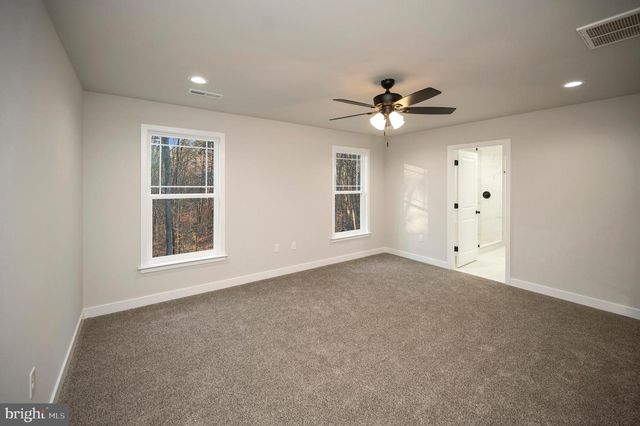 9388 HOMESTEAD PL, King George, VA 22485