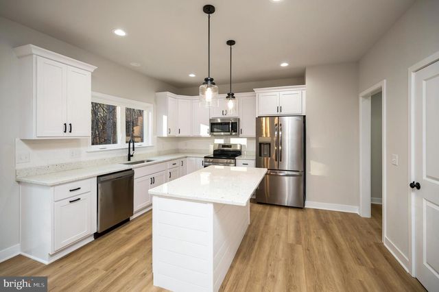 9388 HOMESTEAD PL, King George, VA 22485