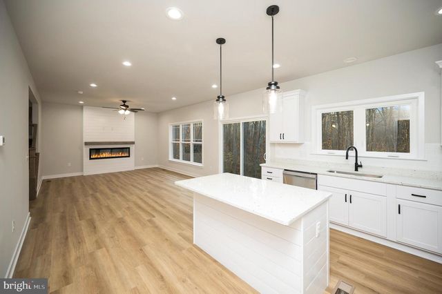 9388 HOMESTEAD PL, King George, VA 22485