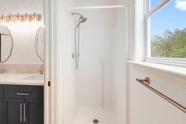 1700 Patterson RD, Austin, TX 78733