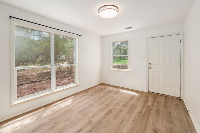 1700 Patterson RD, Austin, TX 78733