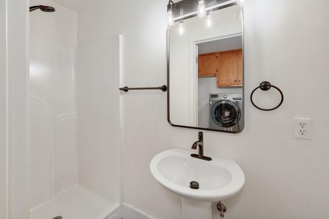 1700 Patterson RD, Austin, TX 78733