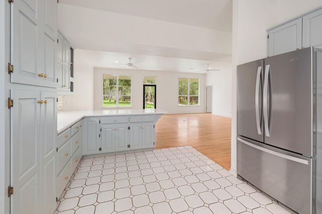 1700 Patterson RD, Austin, TX 78733