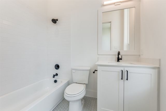 4718 Bryan Street 204, Dallas, TX 75204