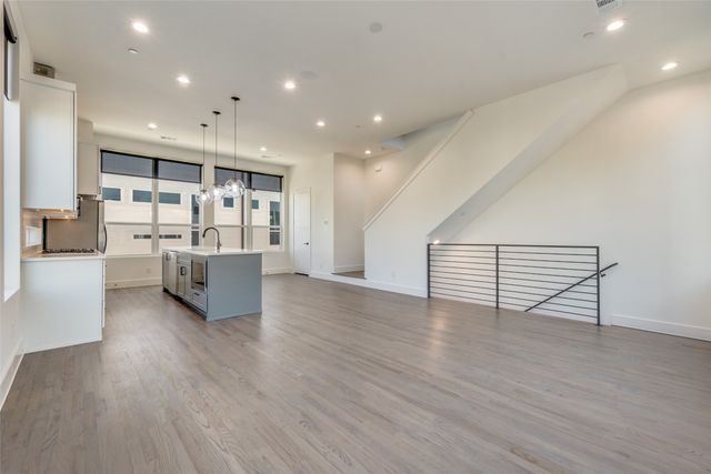 4718 Bryan Street 204, Dallas, TX 75204
