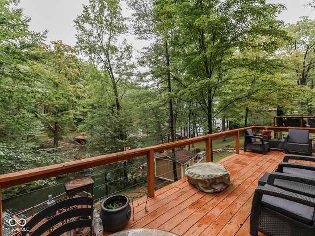 7210 Halibut Drive, Nineveh, IN 46164