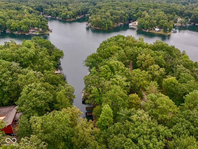 7210 Halibut Drive, Nineveh, IN 46164