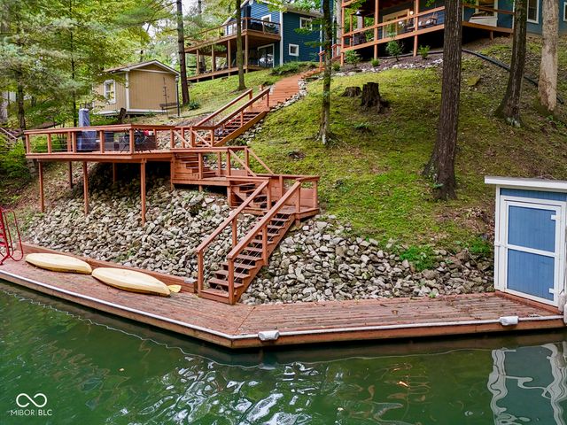 7210 Halibut Drive, Nineveh, IN 46164