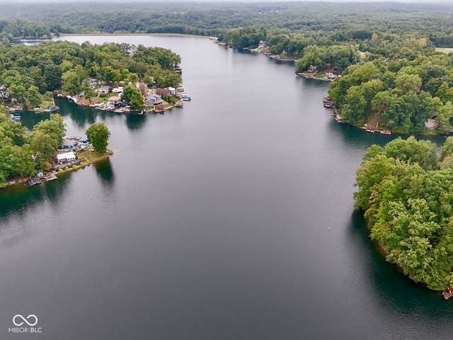 7210 Halibut Drive, Nineveh, IN 46164