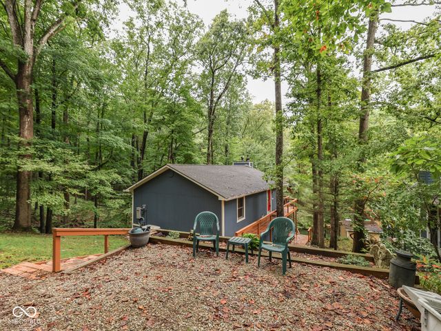 7210 Halibut Drive, Nineveh, IN 46164