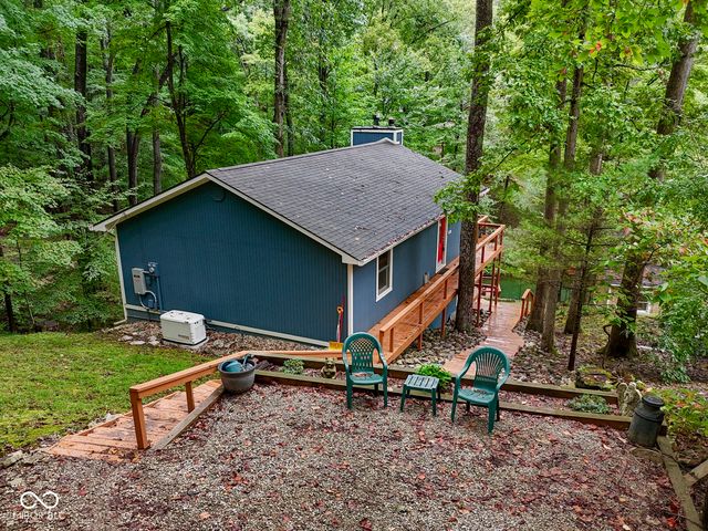 7210 Halibut Drive, Nineveh, IN 46164