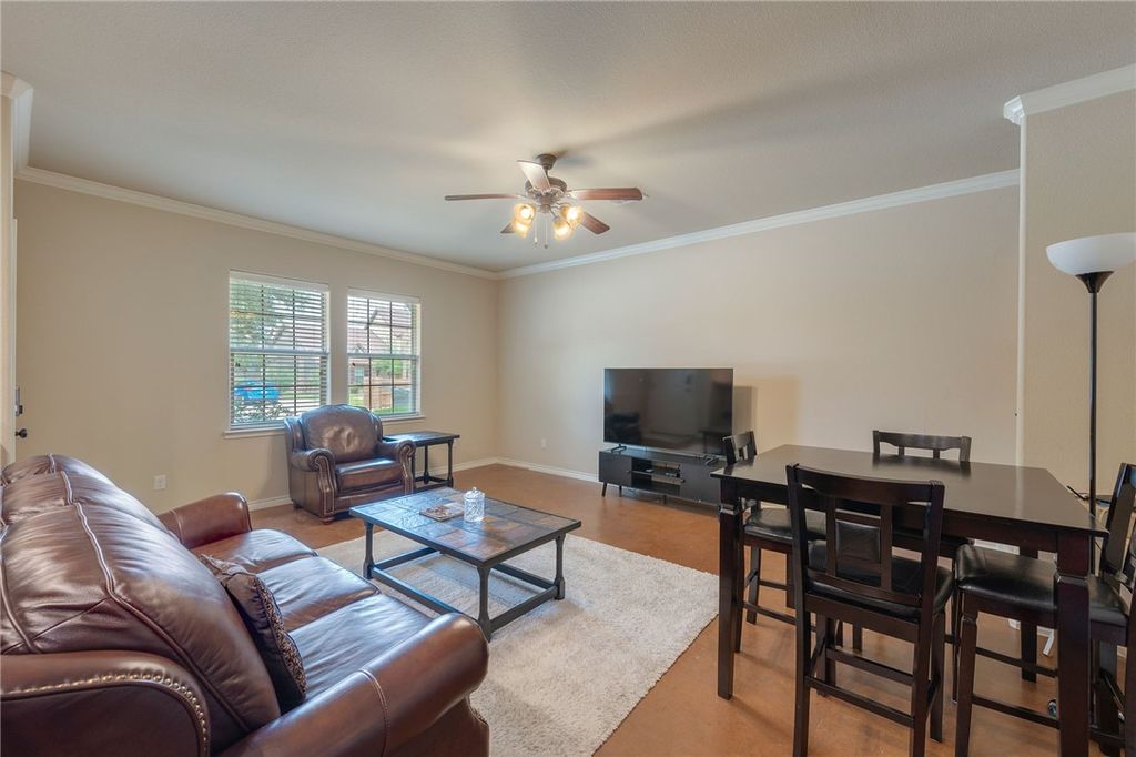 125 Armored Avenue, College Station, TX 77845 — photo 3