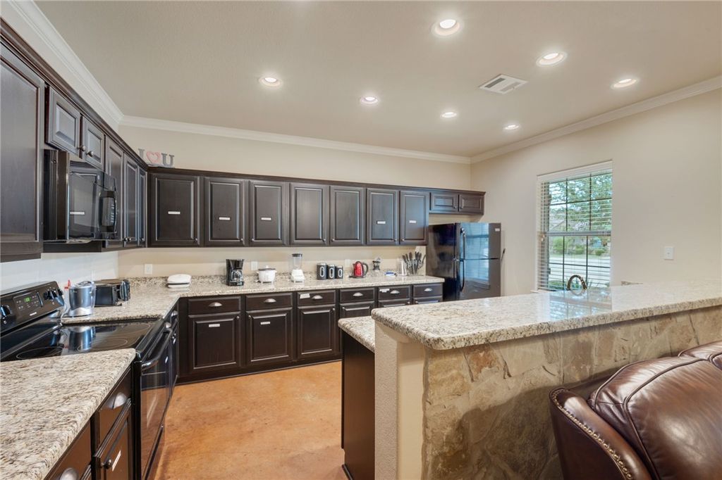 125 Armored Avenue, College Station, TX 77845 — photo 4