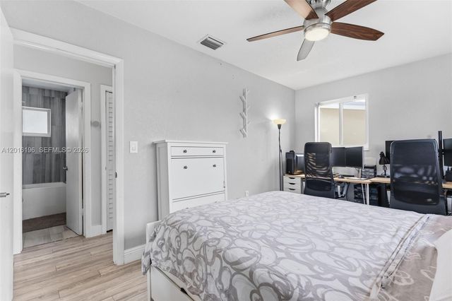 8451 NW 16th St, Pembroke Pines, FL 33024