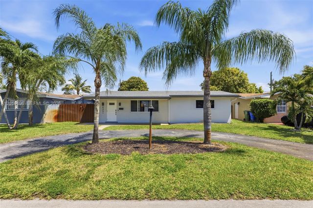8451 NW 16th St, Pembroke Pines, FL 33024