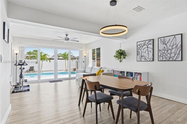 8451 NW 16th St, Pembroke Pines, FL 33024