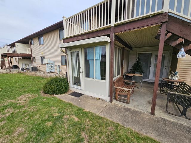 1801 Richardson Drive 2, Urbana, IL 61802