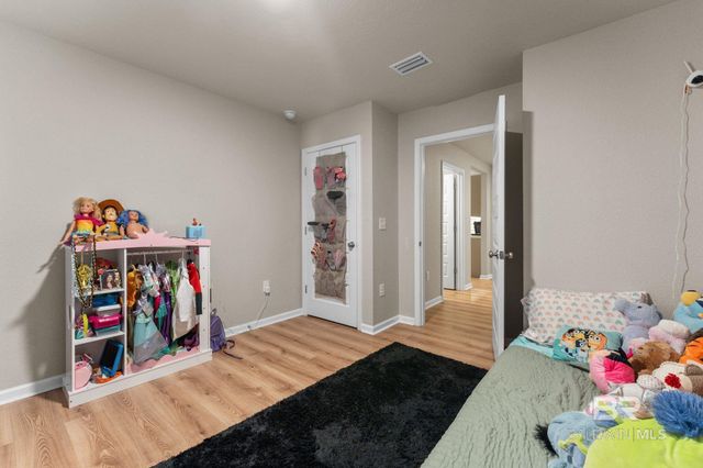 225 Burnston Way, Foley, AL 36535