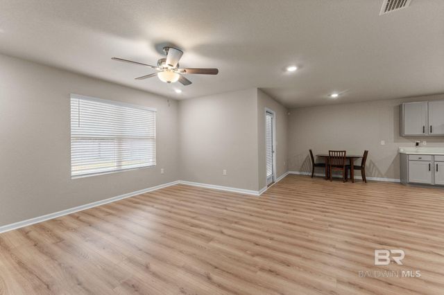 225 Burnston Way, Foley, AL 36535