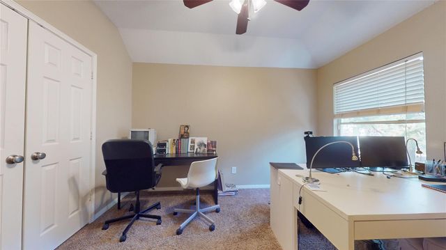 14 Willow Point Place, The Woodlands, TX 77382