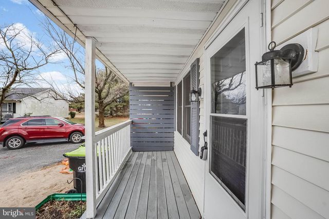 330 BAY CT, Milton, DE 19968