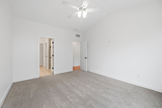 370 Persimmon Way, Harrodsburg, KY 40330